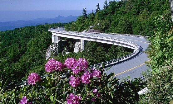 Blue Ridge Parkway - The Best Road Trips in America