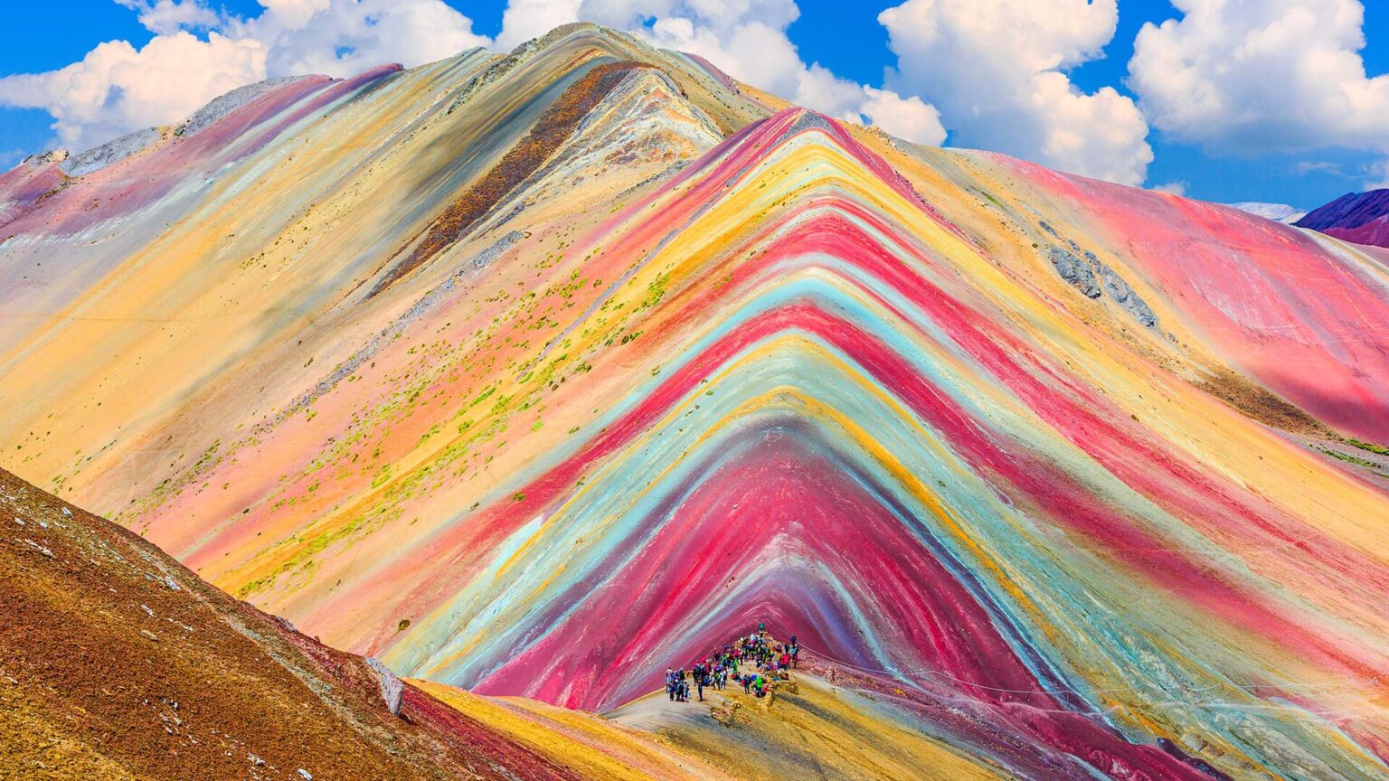 15 Colorful Places on Earth That Look Straight Out of a Dream